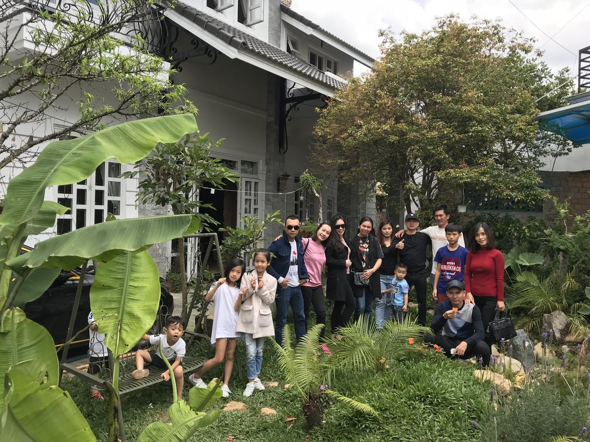 De Daisy Villa Homestay Da Lat Exterior photo